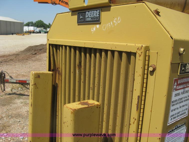 image for item K8702 Brush Bandit 200 XP chipper