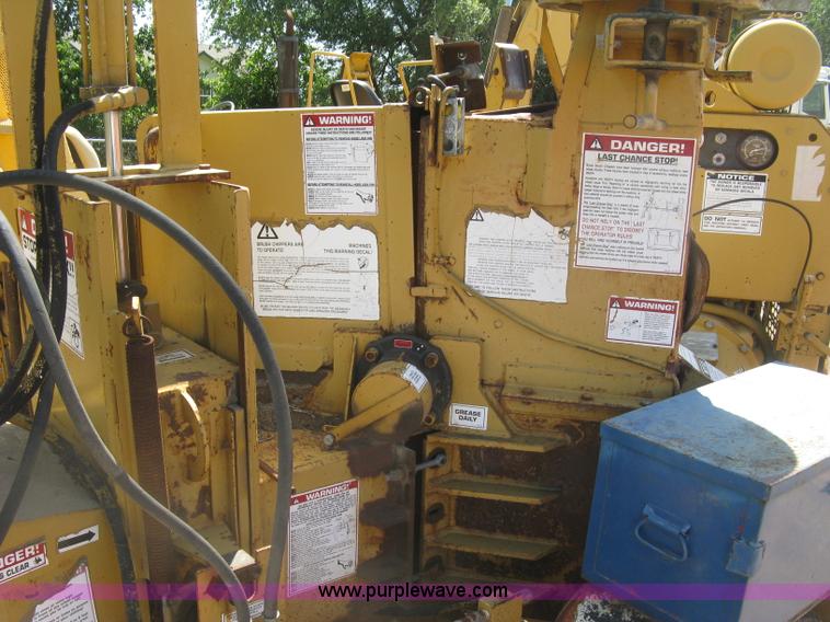 image for item K8702 Brush Bandit 200 XP chipper