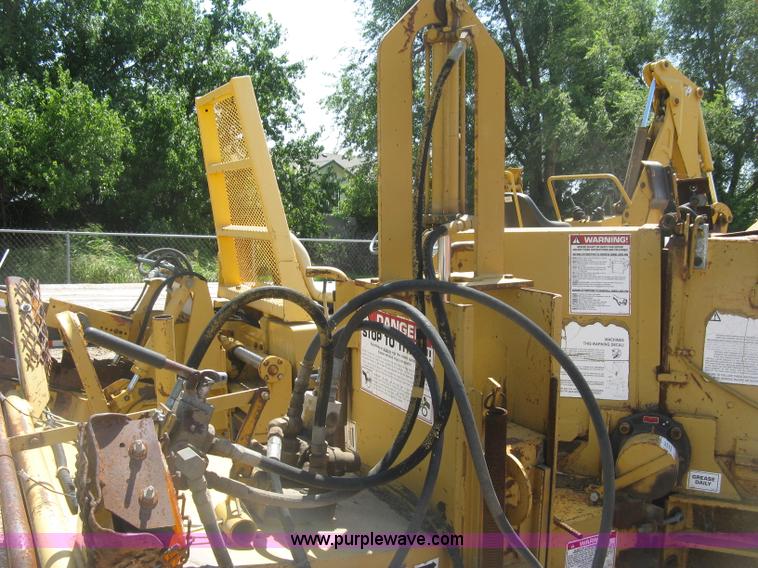 image for item K8702 Brush Bandit 200 XP chipper