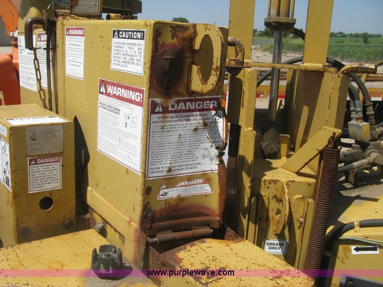 image for item K8702 Brush Bandit 200 XP chipper