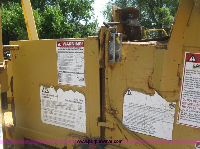 image for item K8702 Brush Bandit 200 XP chipper