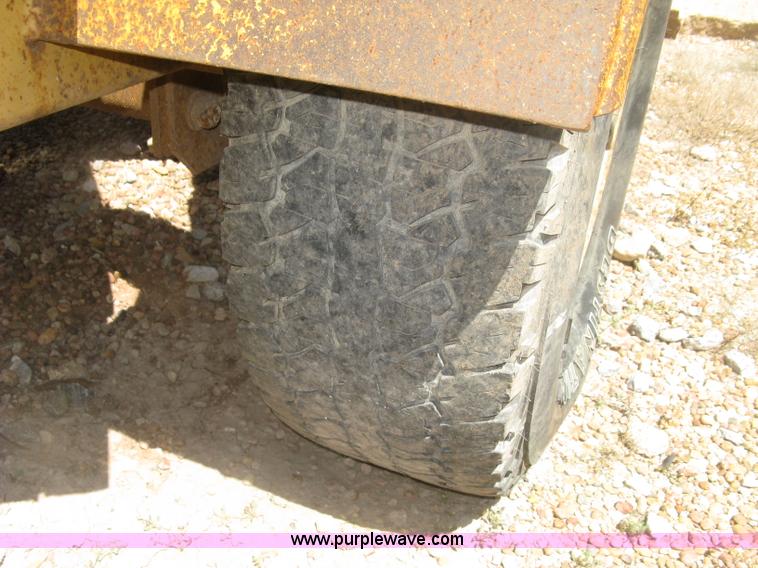 image for item K8702 Brush Bandit 200 XP chipper