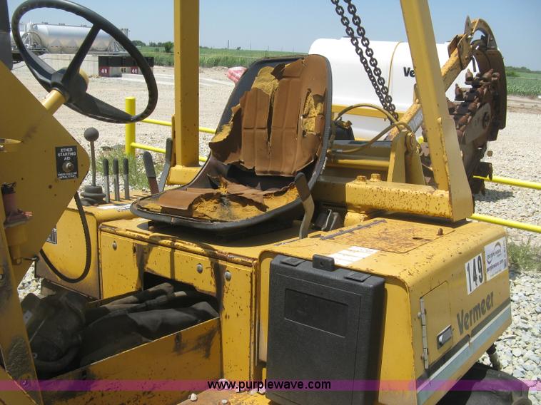 image for item K8705 1996 Vermeer 4150A trencher