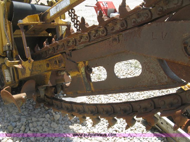 image for item K8705 1996 Vermeer 4150A trencher