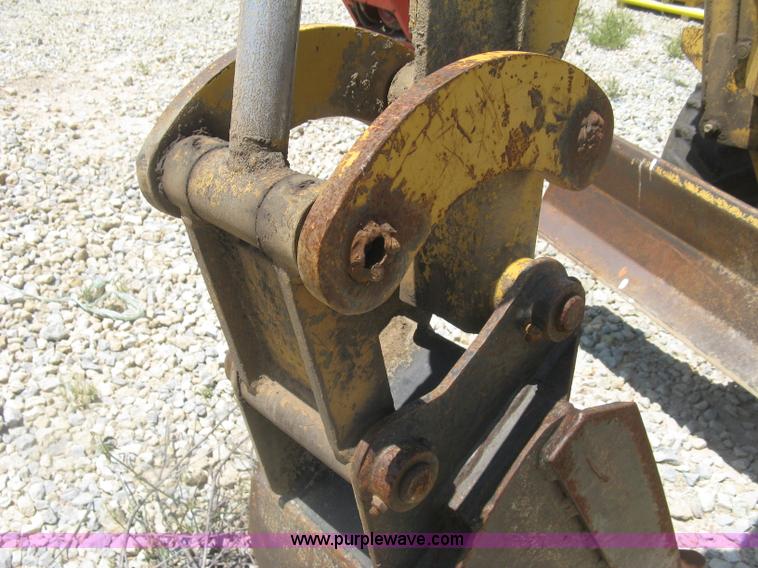 image for item K8705 1996 Vermeer 4150A trencher