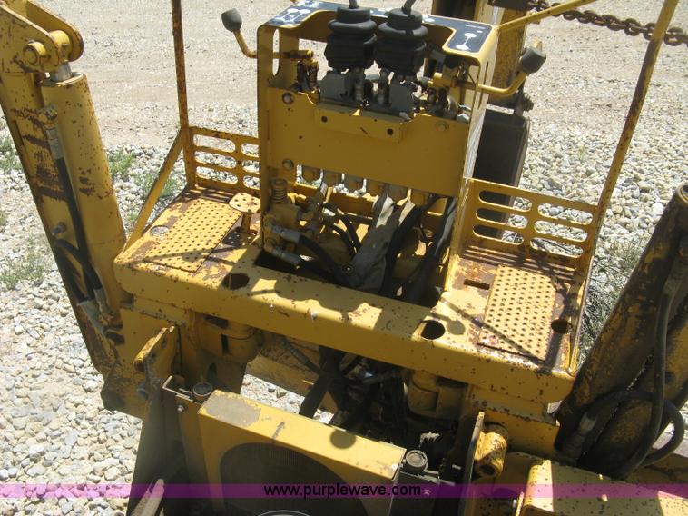 image for item K8705 1996 Vermeer 4150A trencher