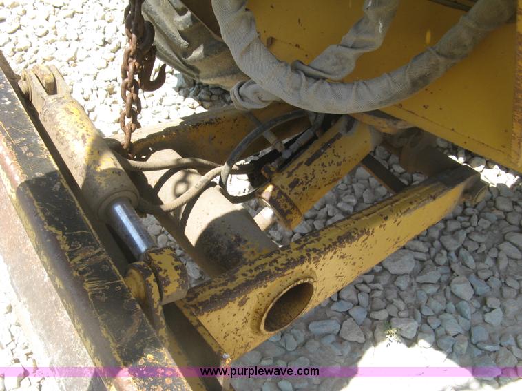 image for item K8705 1996 Vermeer 4150A trencher
