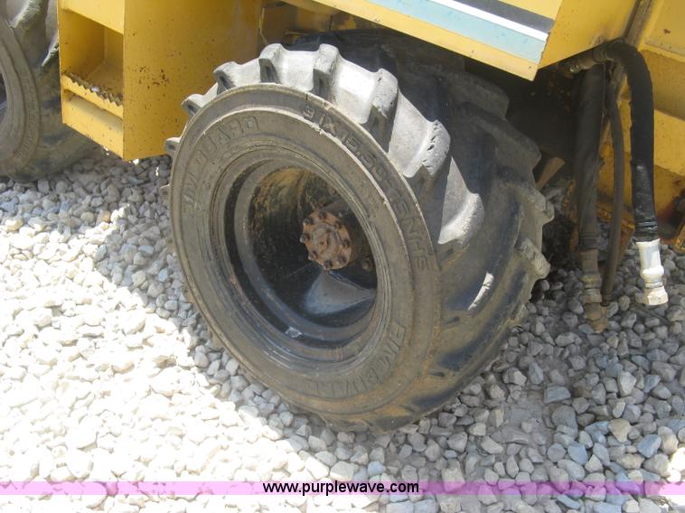 image for item K8705 1996 Vermeer 4150A trencher