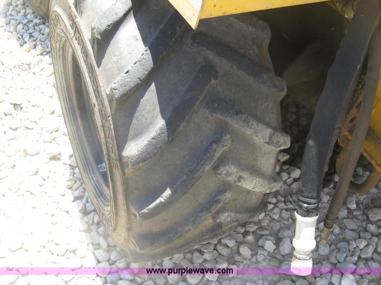 image for item K8705 1996 Vermeer 4150A trencher