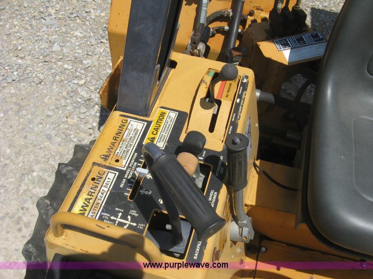 image for item K8708 1996 Case 660 trencher