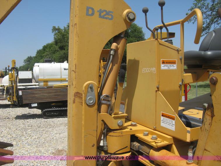 image for item K8708 1996 Case 660 trencher