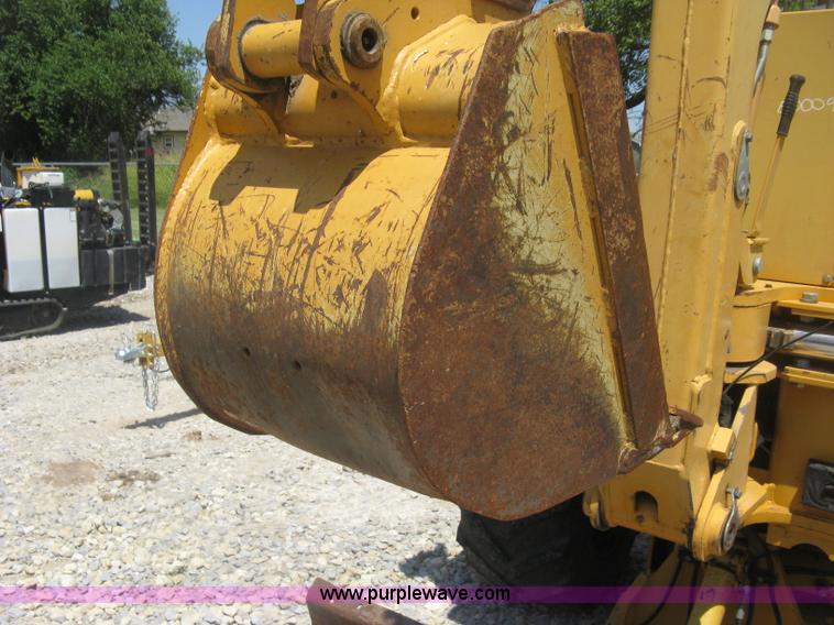 image for item K8708 1996 Case 660 trencher