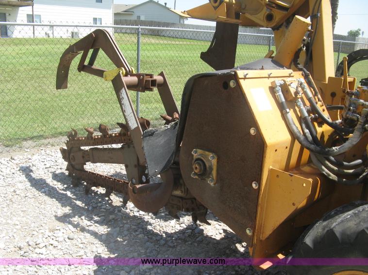image for item K8708 1996 Case 660 trencher