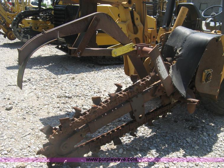 image for item K8708 1996 Case 660 trencher