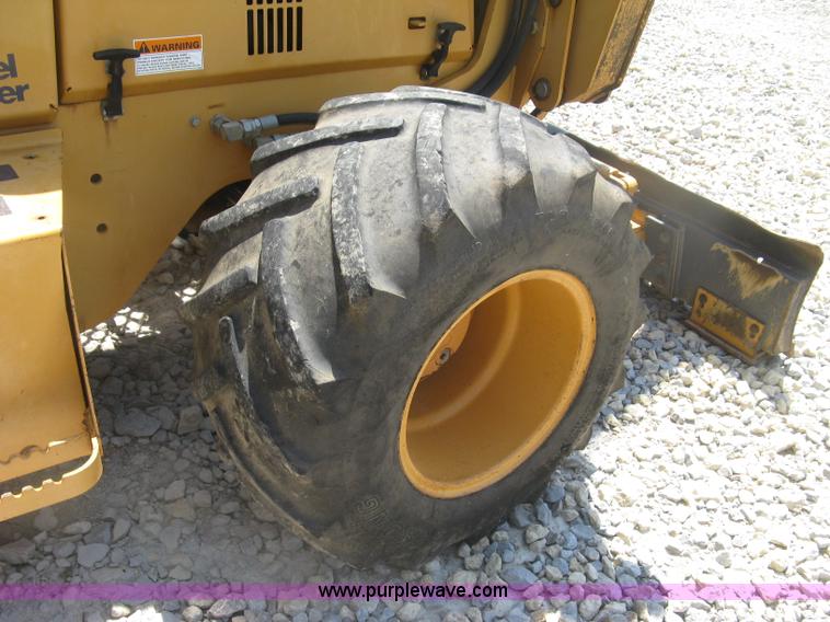 image for item K8708 1996 Case 660 trencher