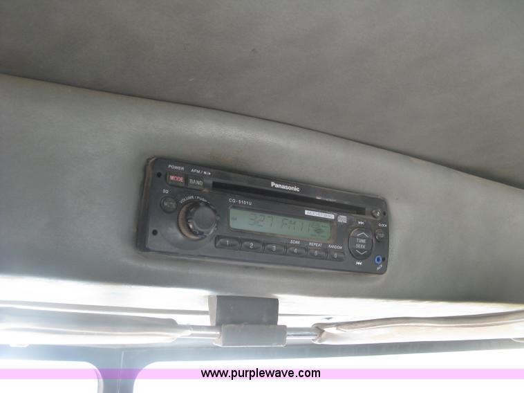 image for item K8709 1996 Peterbilt 357 semi truck