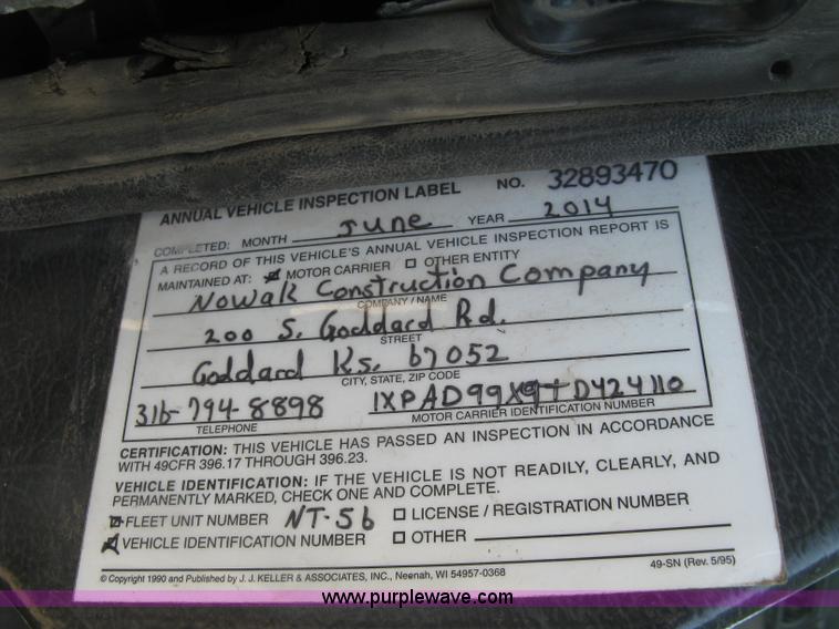 image for item K8709 1996 Peterbilt 357 semi truck