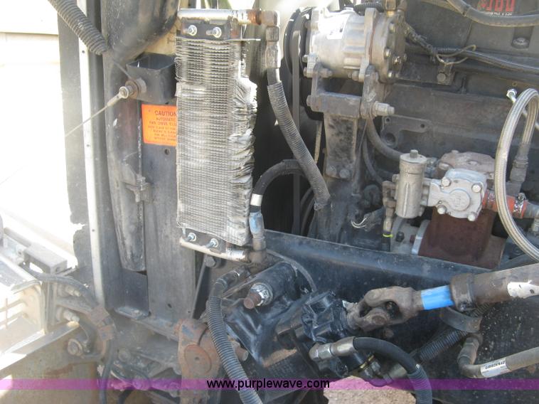 image for item K8709 1996 Peterbilt 357 semi truck