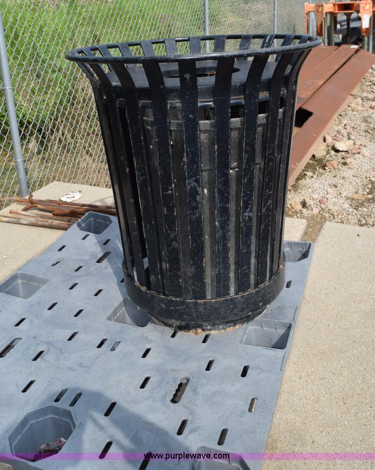 image for item L3487 (4) park benches and trash cans