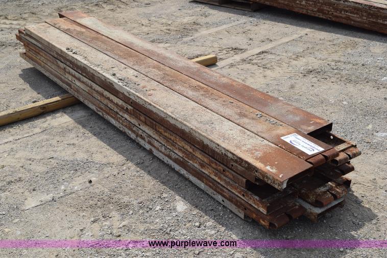 image for item L3493 (18) concrete forms