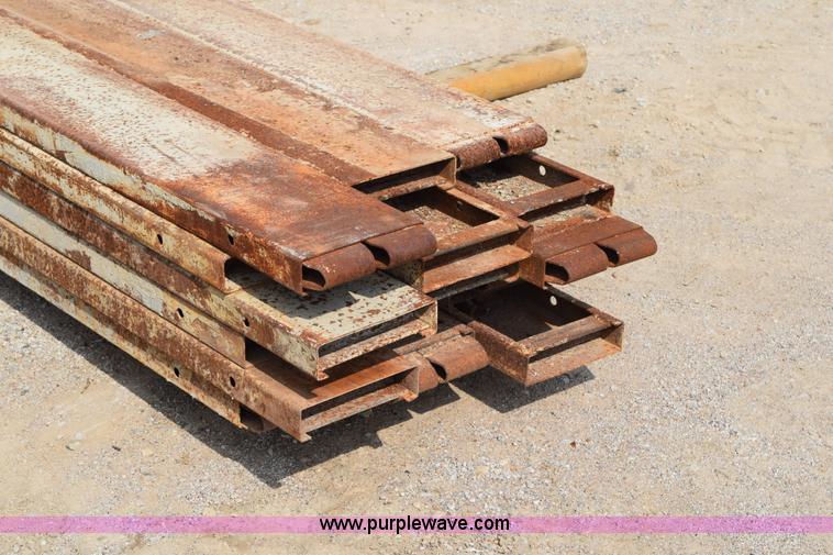 image for item L3493 (18) concrete forms