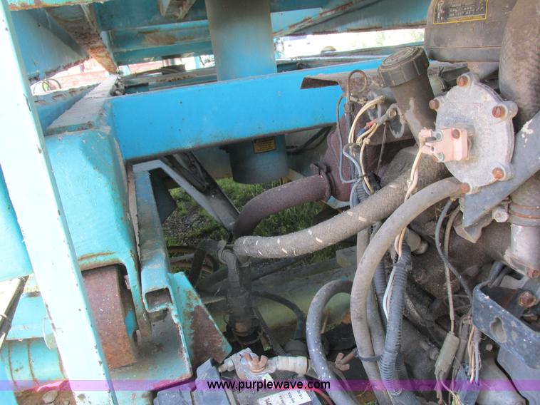 image for item L4009 Condor 4887 scissor lift