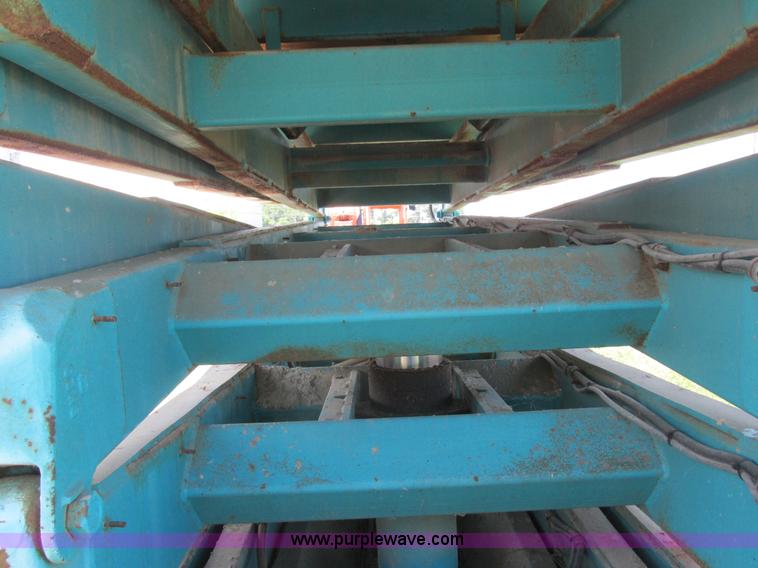 image for item L4009 Condor 4887 scissor lift
