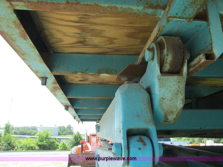 image for item L4009 Condor 4887 scissor lift