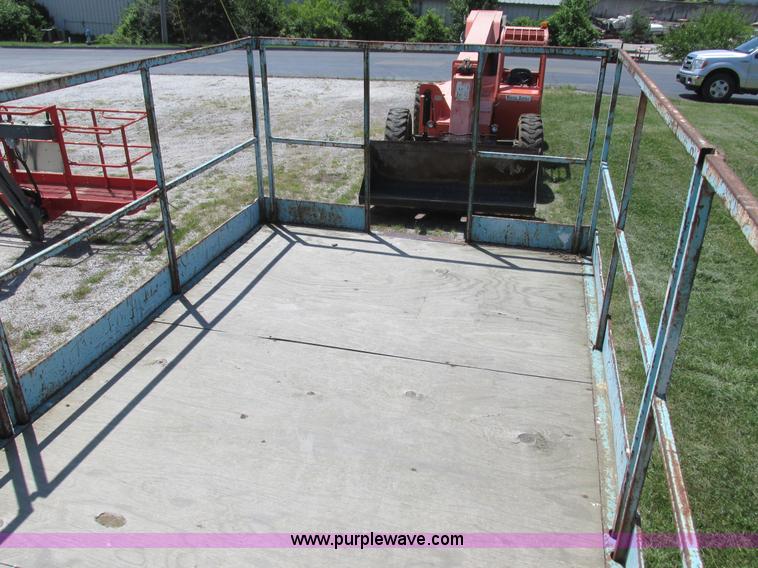 image for item L4009 Condor 4887 scissor lift