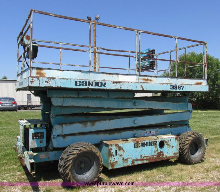 image for item L4010 Condor 3887 scissor lift