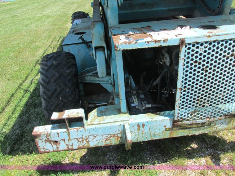 image for item L4010 Condor 3887 scissor lift