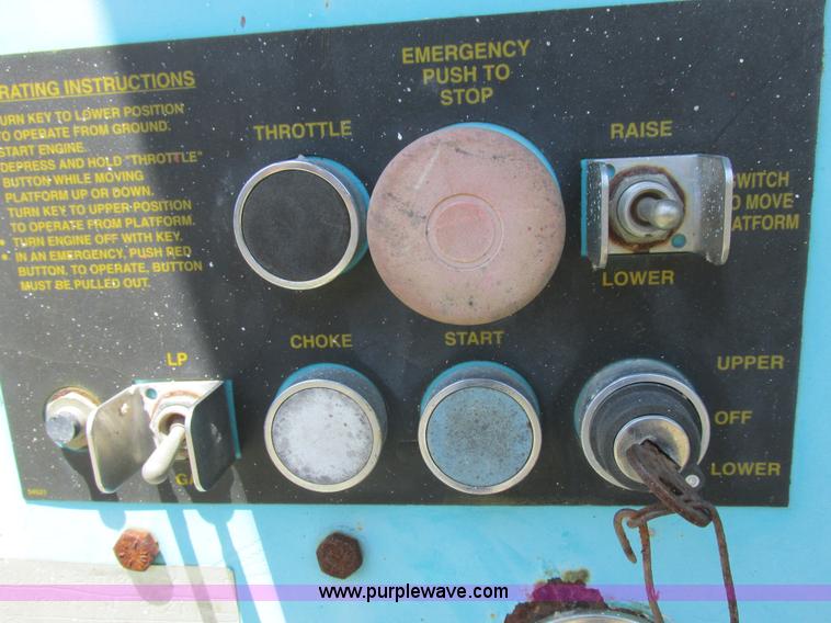 image for item L4010 Condor 3887 scissor lift