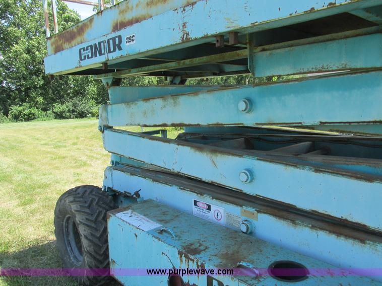 image for item L4010 Condor 3887 scissor lift