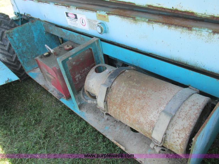 image for item L4010 Condor 3887 scissor lift