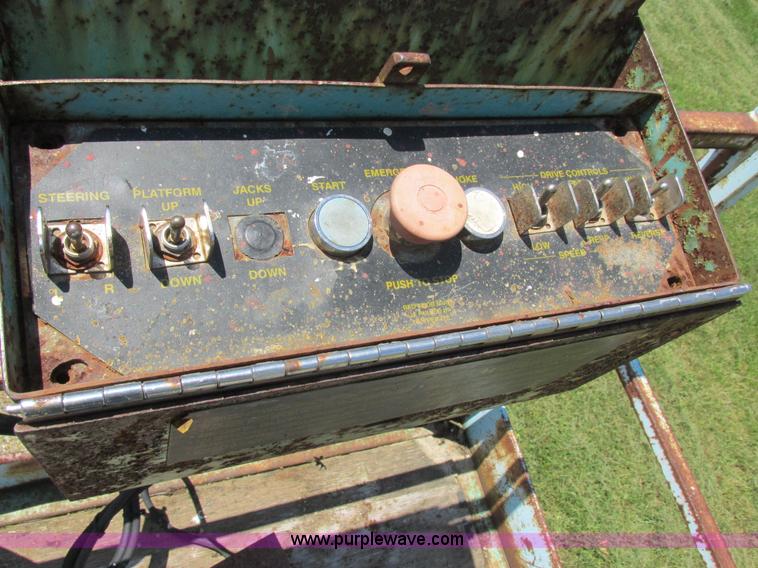 image for item L4010 Condor 3887 scissor lift