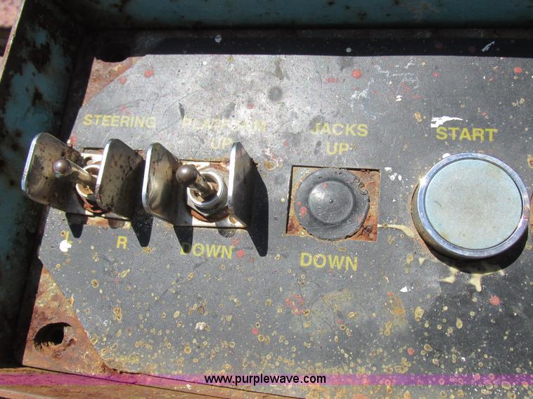 image for item L4010 Condor 3887 scissor lift