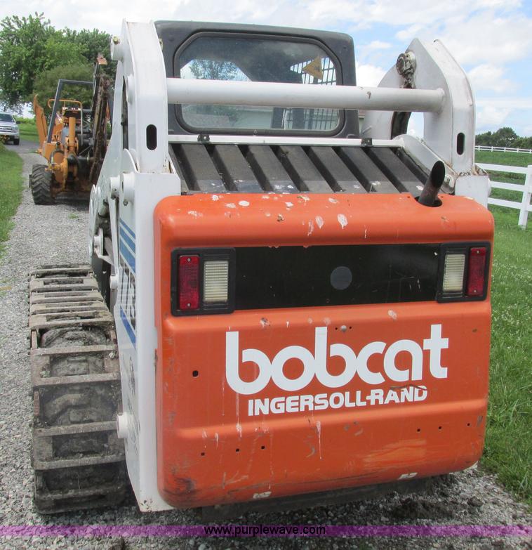 image for item L4012 2000 Bobcat 773 skid steer