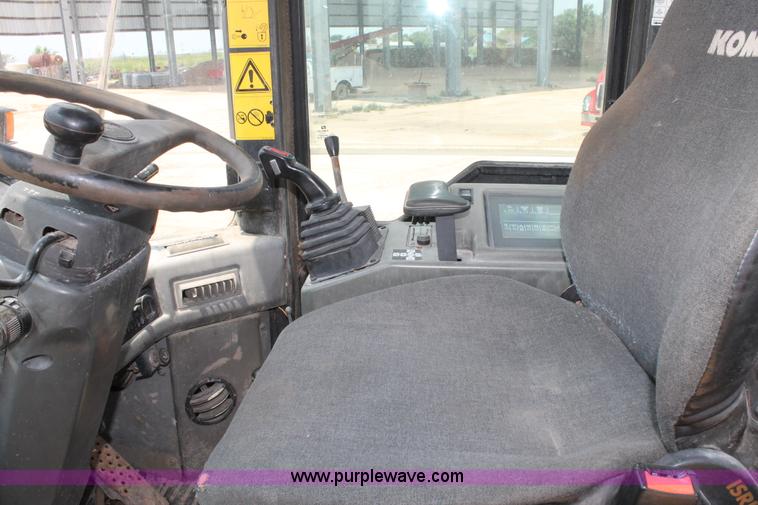 image for item L4368 2002 Komatsu WA270 wheel loader