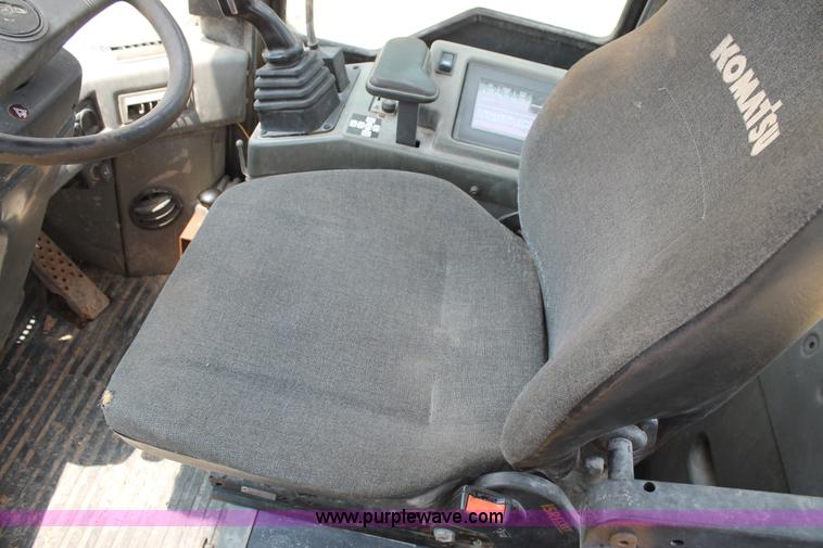 image for item L4368 2002 Komatsu WA270 wheel loader