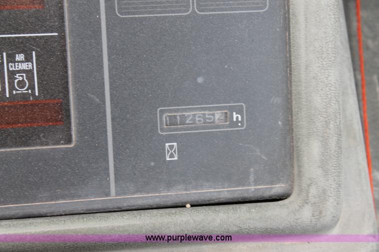 image for item L4368 2002 Komatsu WA270 wheel loader