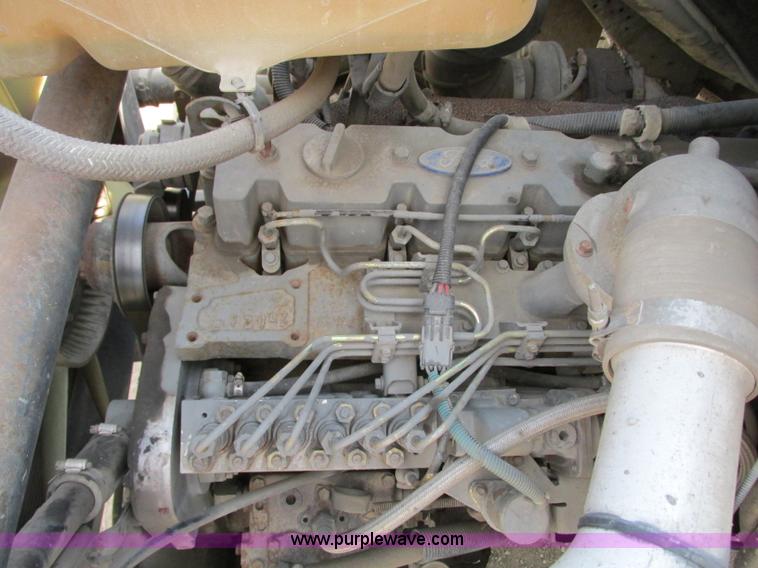 image for item R9329 1993 Ford LN8000 crane truck