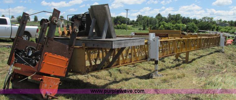 image for item R9374 Gomaco bridge finishing machine