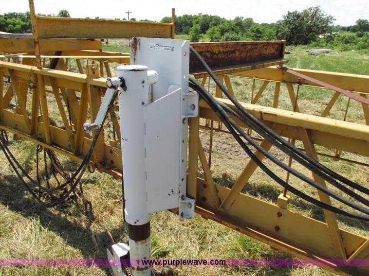 image for item R9374 Gomaco bridge finishing machine