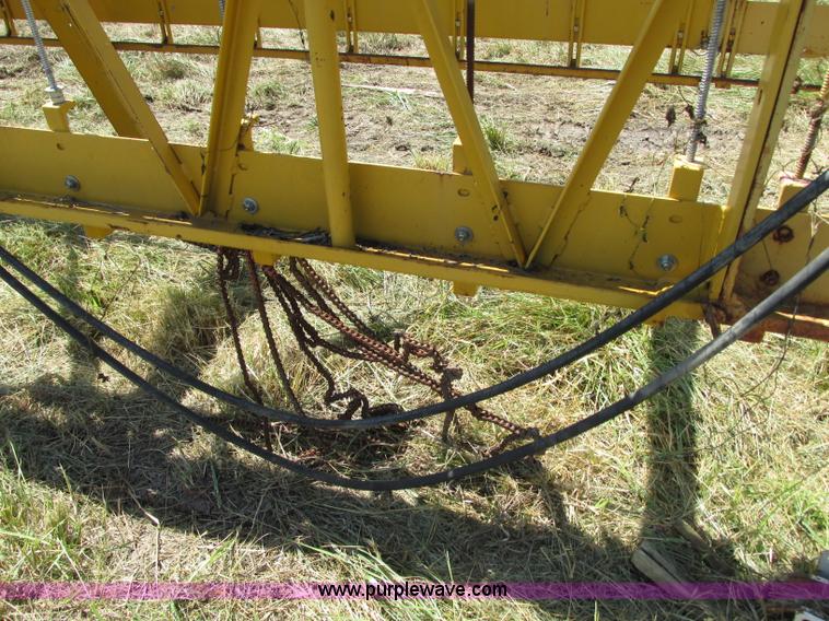 image for item R9374 Gomaco bridge finishing machine