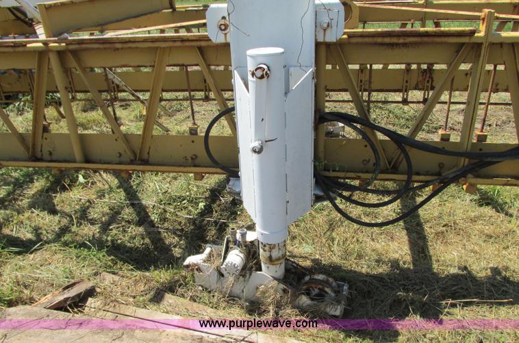 image for item R9374 Gomaco bridge finishing machine