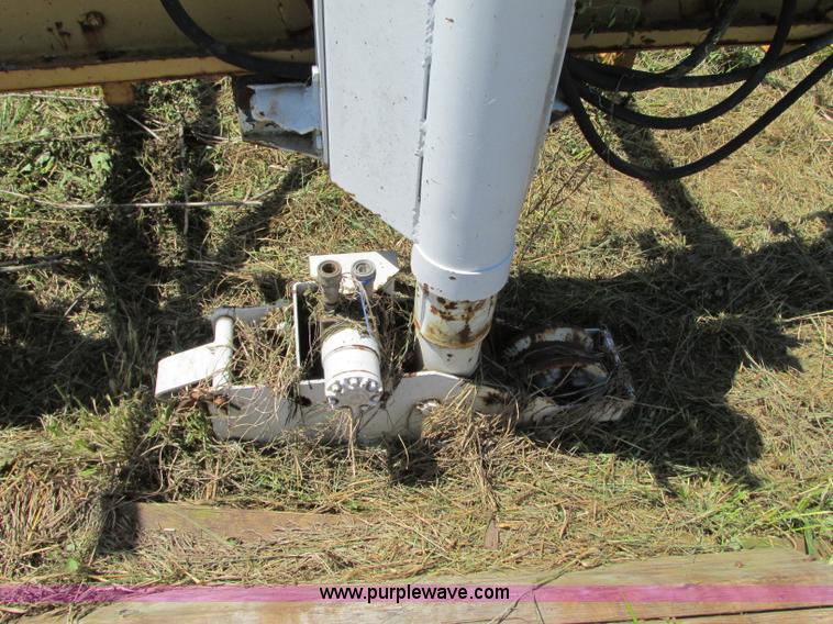 image for item R9374 Gomaco bridge finishing machine