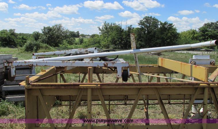 image for item R9374 Gomaco bridge finishing machine