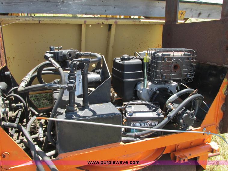 image for item R9374 Gomaco bridge finishing machine