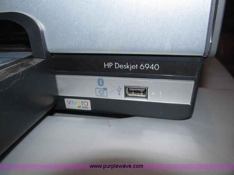 image for item AV9145 Assorted office equipment and cameras