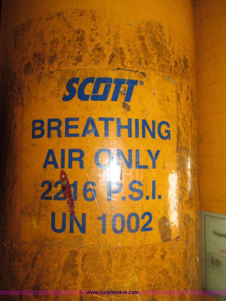 image for item AV9147 (6) Scott SCBA backpacks with tanks